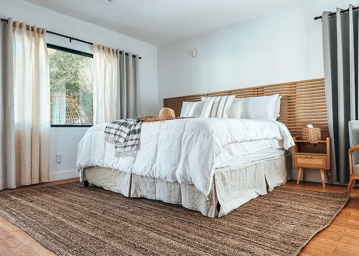 The Yucca Hotel (Adults Only)